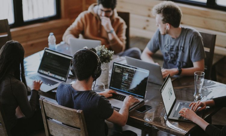 Fremdinhalte integrieren